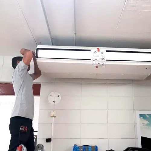 Instalação de ar condicionado Daikin na Zona Leste